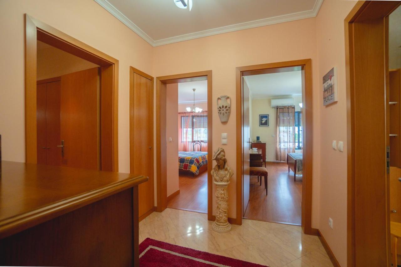 Large Modern Ponta Delgada Apartment ภายนอก รูปภาพ