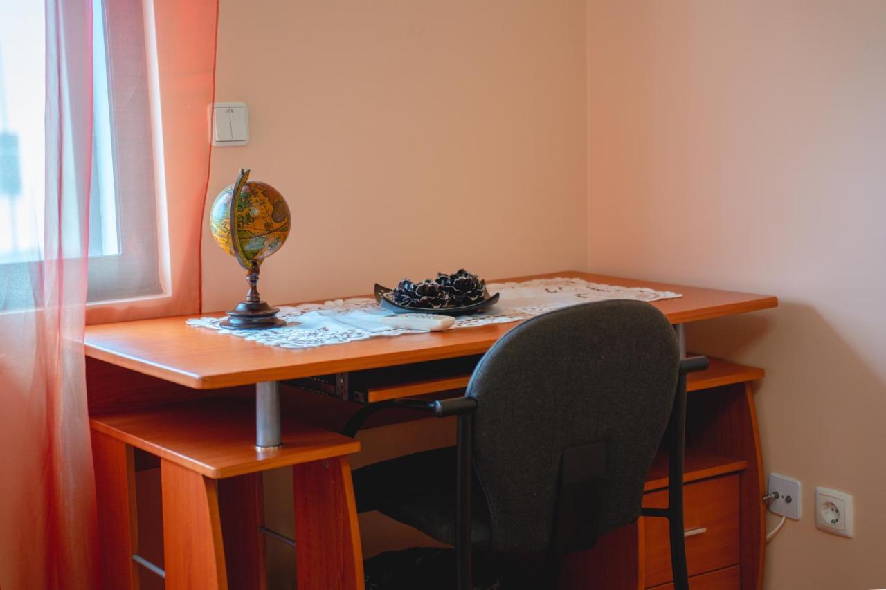 Large Modern Ponta Delgada Apartment ภายนอก รูปภาพ